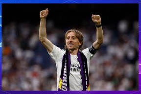 华体会下载-关于拜仁险胜AC米兰，莫德里奇乌龙送礼德甲的信息