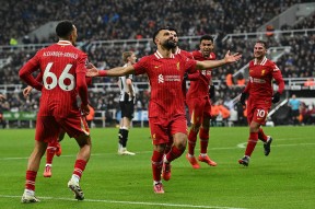 华体会登录-关于巴萨战平AC米兰，萨拉赫梅开二度德甲的信息