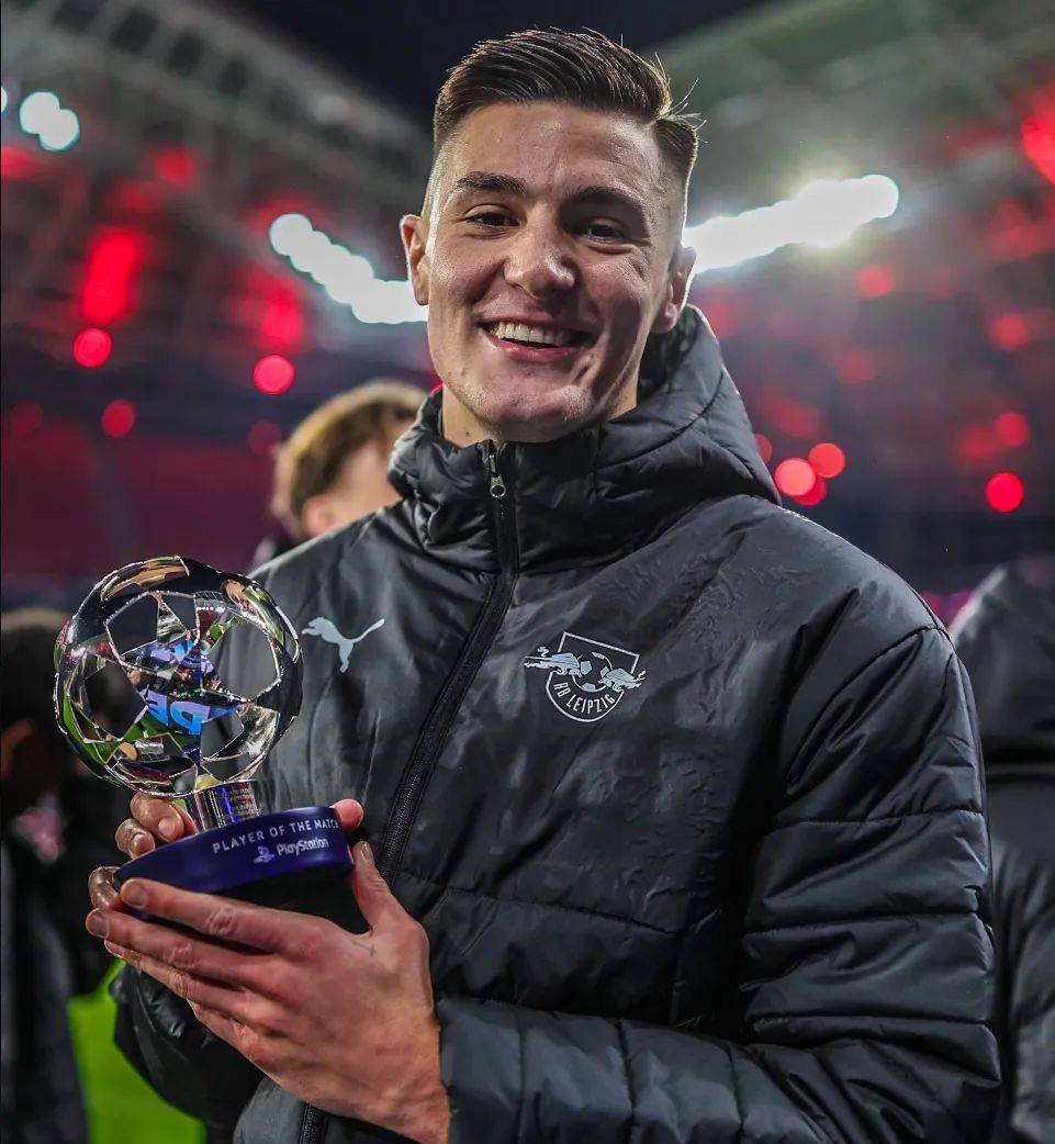 华体会下载-莱比锡轻取曼联,哈兰德梅开二度亚洲杯 第1张 华体会下载-莱比锡轻取曼联,哈兰德梅开二度亚洲杯 第1张