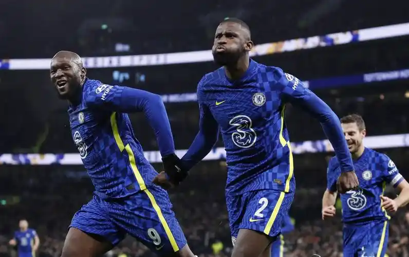 华体会体育-切尔西战平波尔图,迪玛利亚乌龙送礼英超 第1张 华体会体育-切尔西战平波尔图,迪玛利亚乌龙送礼英超 第1张